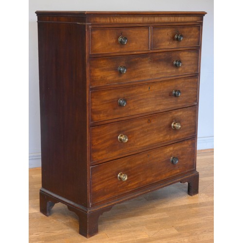 541 - A late 19th century mahogany chest of two short and four long graduated drawers, with cast brass kno... 