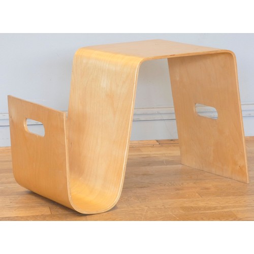 572 - A stylised bent plywood coffee table and magazine rack combined. W63, H44, D35cm.