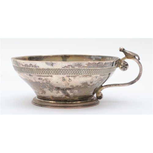 14 - An Ottoman Empire Turkish silver cup, pre 1923 Tughra control mark, with bird capped handle, diamete... 