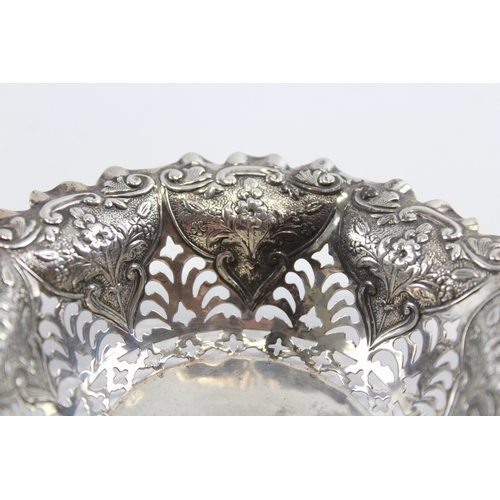 28 - An Edwardian silver pierced and embossed bon bon dish, Sheffield 1909, 12.5cm, 49gm