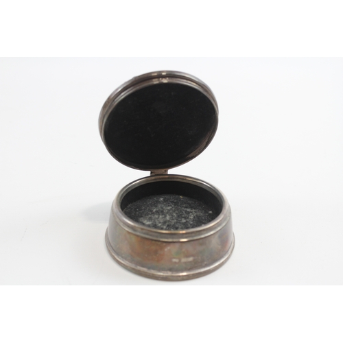 29 - A silver lidded trinket box, Birmingham 1991, with hinged and embossed cover, 8cm, loaded