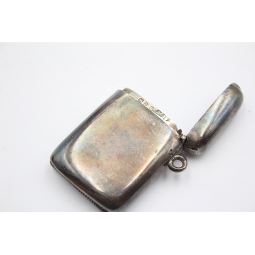 57 - A Victorian silver vesta case, Chester 1899, 4.5 x 3.5cm