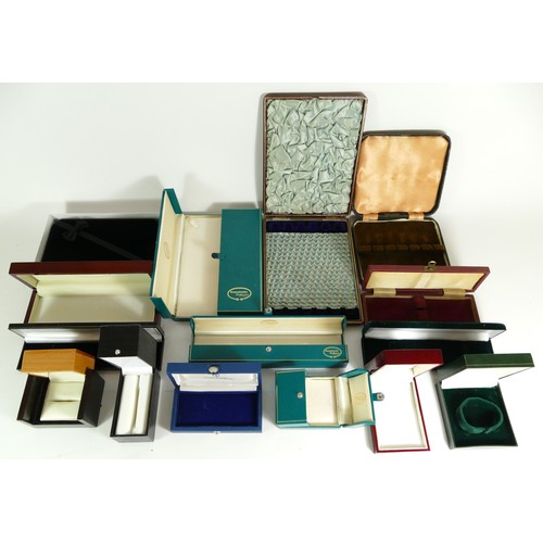 135 - A collection of jewellery and watch boxes