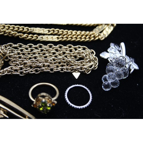 159 - Ten pieces of costume jewellery including Swarovski