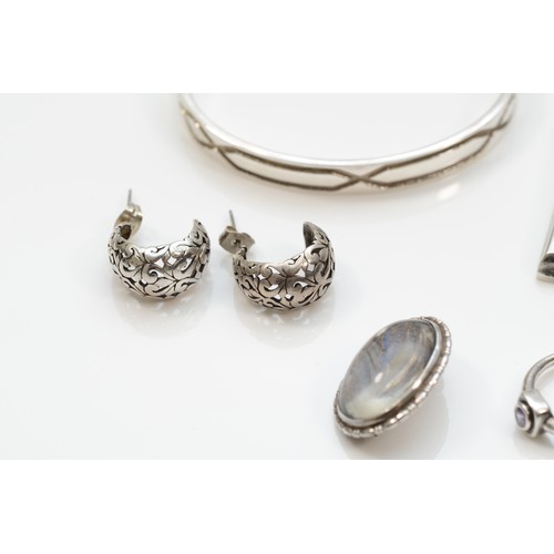 163 - A silver ingot pendant, a silver slave bangle and other silver jewellery, 92gm