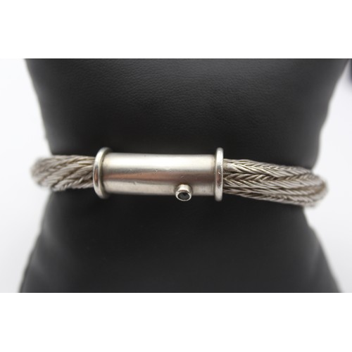 206 - A heavy silver rope twist necklace, 46cm and matching bracelet, 161gm