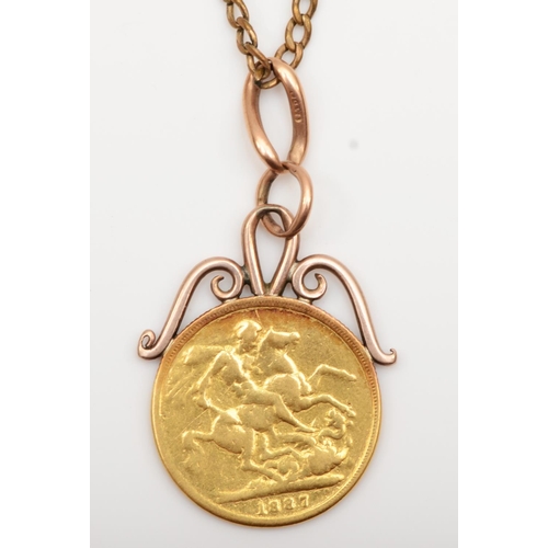 250 - A Victorian Old Head 1887 sovereign, hard soldered as a pendant, metal chain, pendant 9.2gm