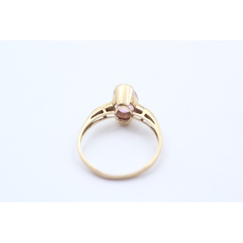 314 - A 9ct gold and pink topaz ring, N, 1.8gm