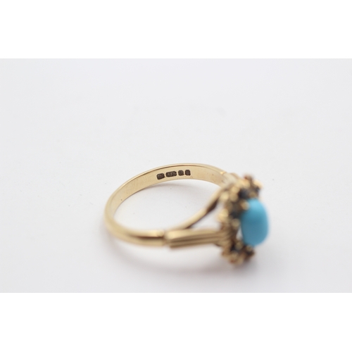 328 - A vintage 9ct gold, turquoise glass and sapphire cluster ring, M, 3gm