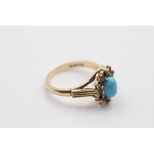 328 - A vintage 9ct gold, turquoise glass and sapphire cluster ring, M, 3gm