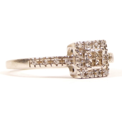 362 - A 9ct white gold princess and brilliant cut diamond cluster ring, brilliants to the shoulders, W, 4.... 