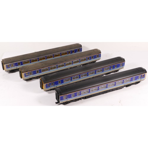 36 - Lima, OO gauge, a collection of 2x motorized carriages with 2x other carriages, 