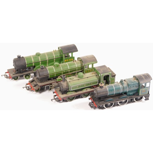 40 - Hornby, Triang & Mainline, OO gauge, a collection of 4x locomotives to include GNR 1241, Cheshire 27... 