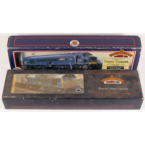 72 - Bachmann, OO gauge, a collection of 2x boxed locomotives to include 46026 & 25279 (2)