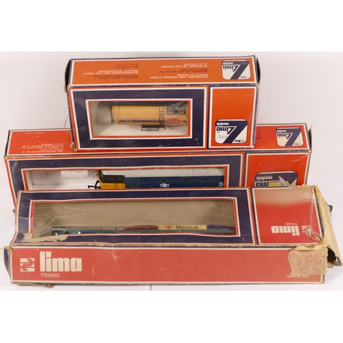 86 - Lima, OO gauge, a collection which includes 1x locomotive 33025, 1x tank wagon & 1x car freight carr... 