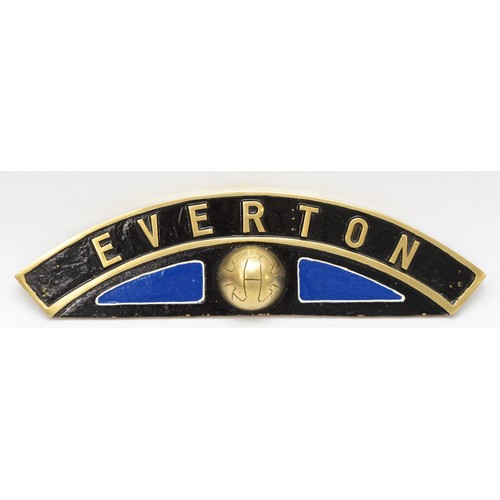 137 - 'Everton' replica B17 class nameplate, made by Newton Replicas, (B.R. No 61663) L-36cm.