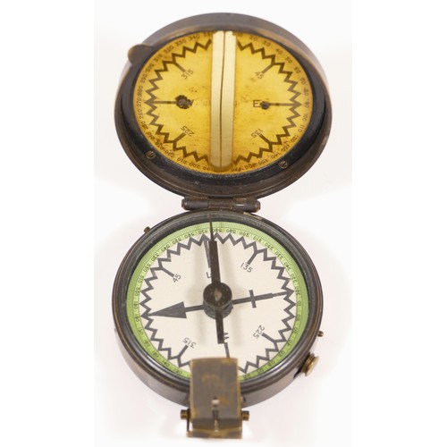 498 - Boer War, a Major Legh's Patent Luminous compass, by Lawrence & Mayo, c. 1899.