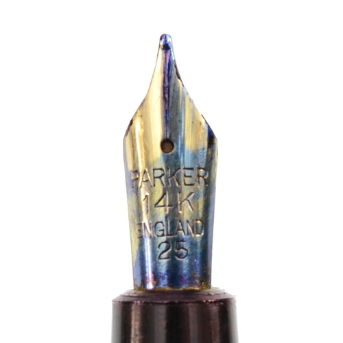 83 - Parker, a Duofold fountain pen with 14kt gold nib, 12.5cm.