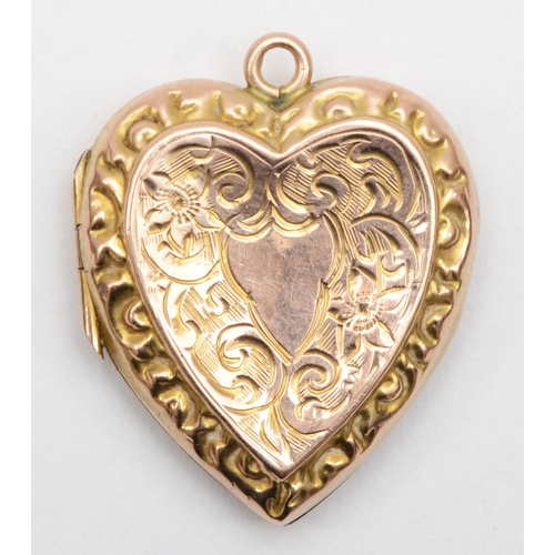 376 - A Victorian 9ct fronted heart shaped locket, 2.5 x 2cm.