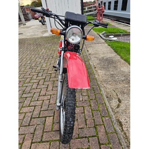 548 - 1982 Honda TL125, 123cc. Registration number ARH 495X. Frame number L125S 5222210. Engine number L12... 