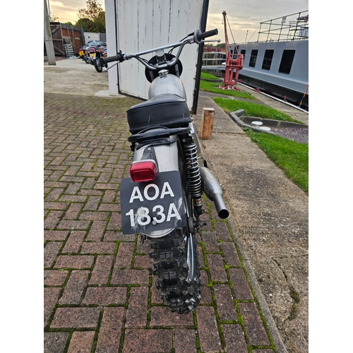 554 - 1960 BSA B25SS, 250cc. Registration number AOA 183A. Frame number painted over. Engine number BE0599... 