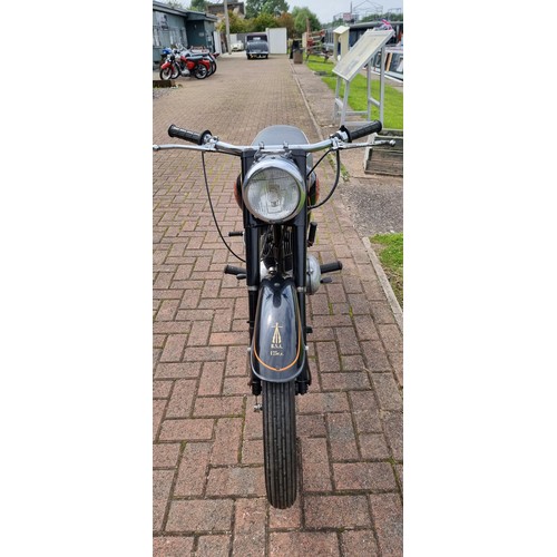 560 - 1963 BSA Bantam D7, 175cc. Registration number VGV 483. Frame number LV:O.347-483. Engine number ED7... 