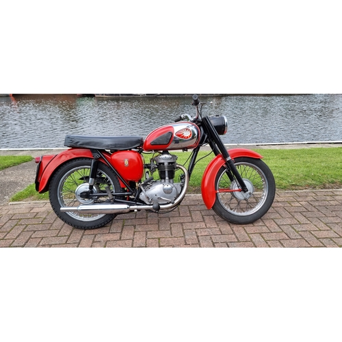 562 - 1966 BSA C15G, 250cc. Registration number LDA 2D. Frame number painted over. Engine number C15G 171.... 