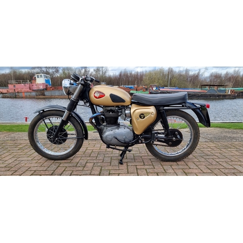 568 - 1965 BSA A65 Lightning, 649cc. Registration number KHH 399C. Frame number A50B 7233. Engine number A... 