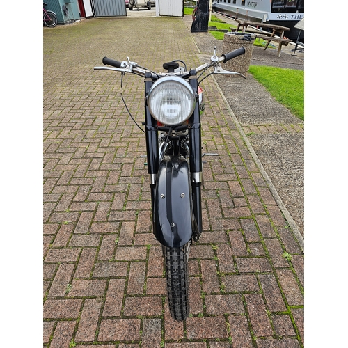 571 - 1949 Ariel KG De Luxe, 500cc. Registration number GTM 971 (not registered with DVLA see text). Frame... 