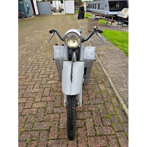 572 - 1949 Velocette LE, 149cc. Registration number 379 XUM (non transferrable). Frame number 2260. Engine... 