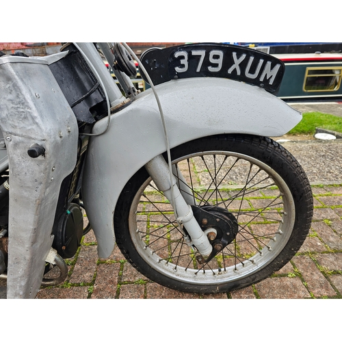 572 - 1949 Velocette LE, 149cc. Registration number 379 XUM (non transferrable). Frame number 2260. Engine... 