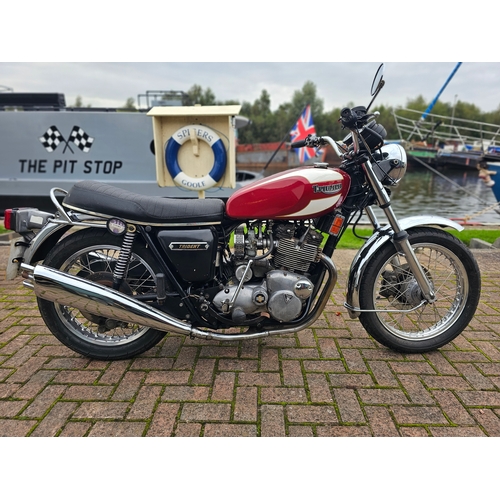 573 - 1975 Triumph T160 Trident, 749cc. Registration number KKH 303N (non transferrable). Frame number T16... 