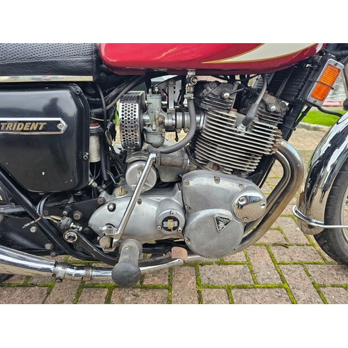 573 - 1975 Triumph T160 Trident, 749cc. Registration number KKH 303N (non transferrable). Frame number T16... 