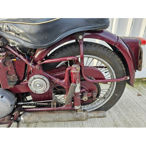 574 - 1954 BSA A7, 500cc. Registration number RSK 198 (non transferrable). Frame number GA7 512971. Engine... 