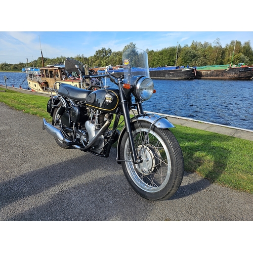 578 - 1960 Velocette Venom, 498cc. Registration number NBV 669. Frame number RS12811. Engine number VM 467... 