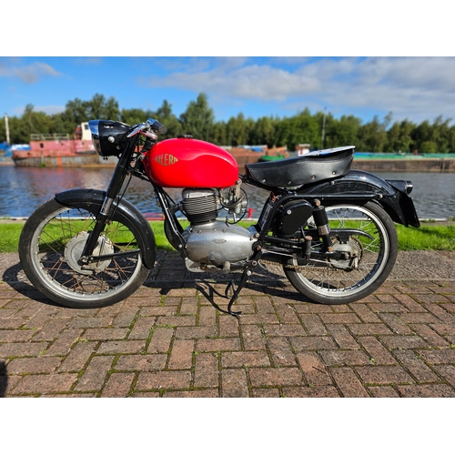 585 - 1954 Moto Gilera 150cc. Registration number XAS 940 (non transferrable). Frame number 188-4798. Engi... 