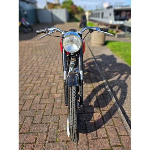 585 - 1954 Moto Gilera 150cc. Registration number XAS 940 (non transferrable). Frame number 188-4798. Engi... 