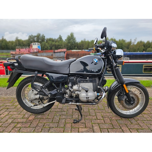 589 - 1996 BMW R100R, 980cc. Registration number N37 SPR. Frame number 0168598. Engine number 06950084.
So... 