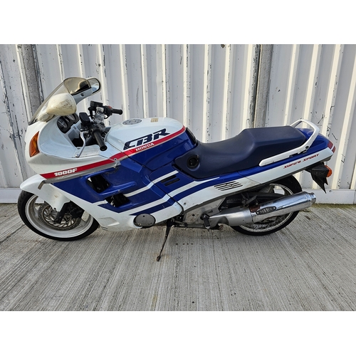 595 - 1989 Honda CBR1000F-K, 999cc. Registration number F629 RUW. Frame number SC21 2001224. Engine number... 