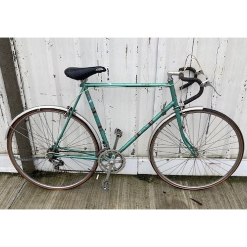 87 - A BSA Equipe, 12 speed gentleman's racing bicycle, with Huret gears and 27