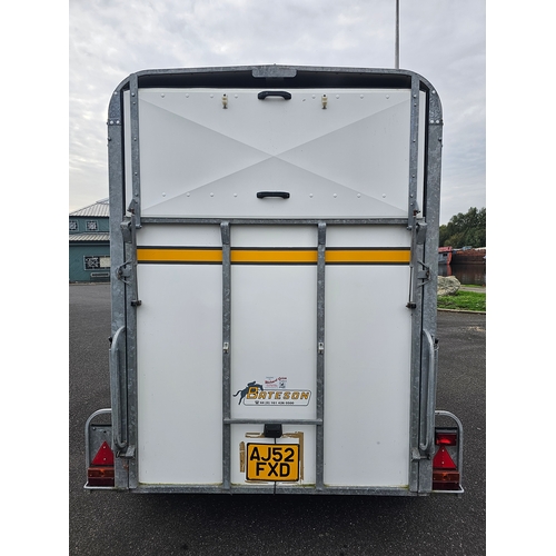 277 - A Bateson Deauville horse trailer, 2300kg weight limit, with composite floor, very little use and ba... 