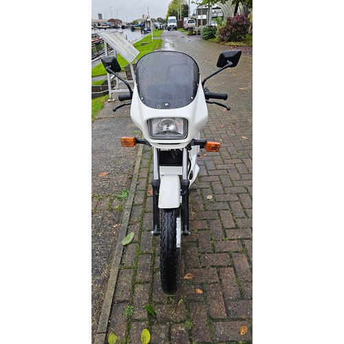 542 - 1986 Kawasaki AR125LC-A1, 123cc. Registration number NOVA 24E148945 HMRC. Frame number AR125A 003225... 