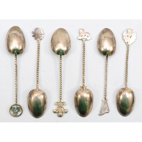 19 - A Victorian silver set of 6 teaspoons, by George Unite, Birmingham 1891, with twisted stems and each... 