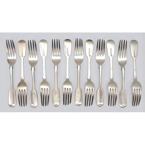 27 - A set of twelve Victorian silver fiddle pattern table forks, by Thomas Hart Stone, Exeter 1863, 25.5... 