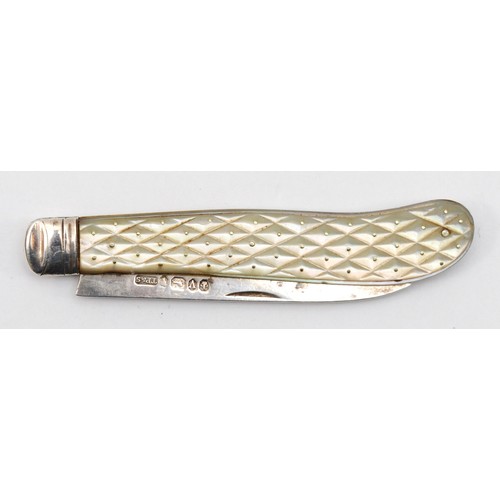 36 - A Victorian silver and carved mother of pearl fruit knife, Sheffield 1863, blade 62mm