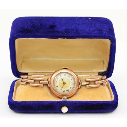 203 - A 9ct gold cased ladies wrist watch on expandable bracelet, London 1919, the mechanism inscribed Swi... 