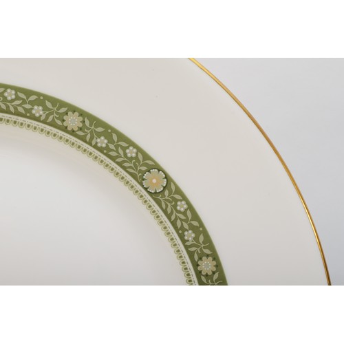 278 - A Royal Doulton bone china Rondelay pattern (H5004) part dinner service, comprising of twelve 20cm p... 