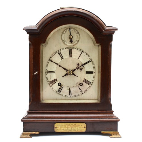 377 - A 20th century Georgian style mahogany cased 8 day mantle clock, the brushed silvered dial with blac... 