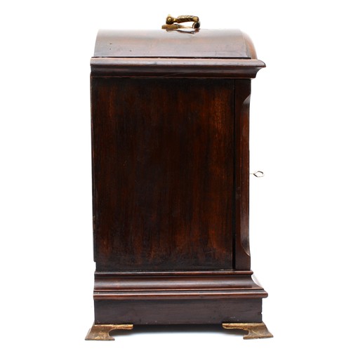 377 - A 20th century Georgian style mahogany cased 8 day mantle clock, the brushed silvered dial with blac... 