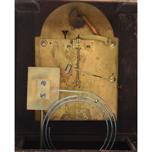 377 - A 20th century Georgian style mahogany cased 8 day mantle clock, the brushed silvered dial with blac... 